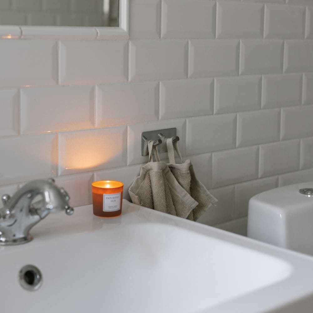 Håndklekrok Base 200 2-Knagg - Krom